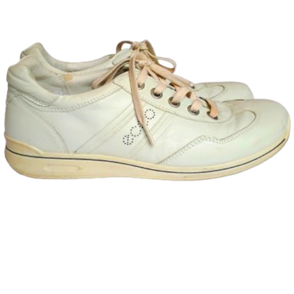 Ecco‎ Leather Comfortable Women's Ivory Lace Up Sneakers Size 9.5 - Picture 1 of 9